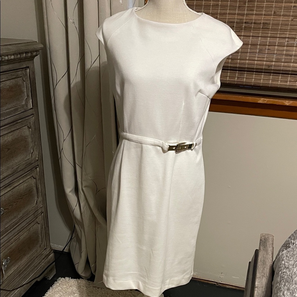 Jennifer Lopez Elegant White (Off white) Midi Dress